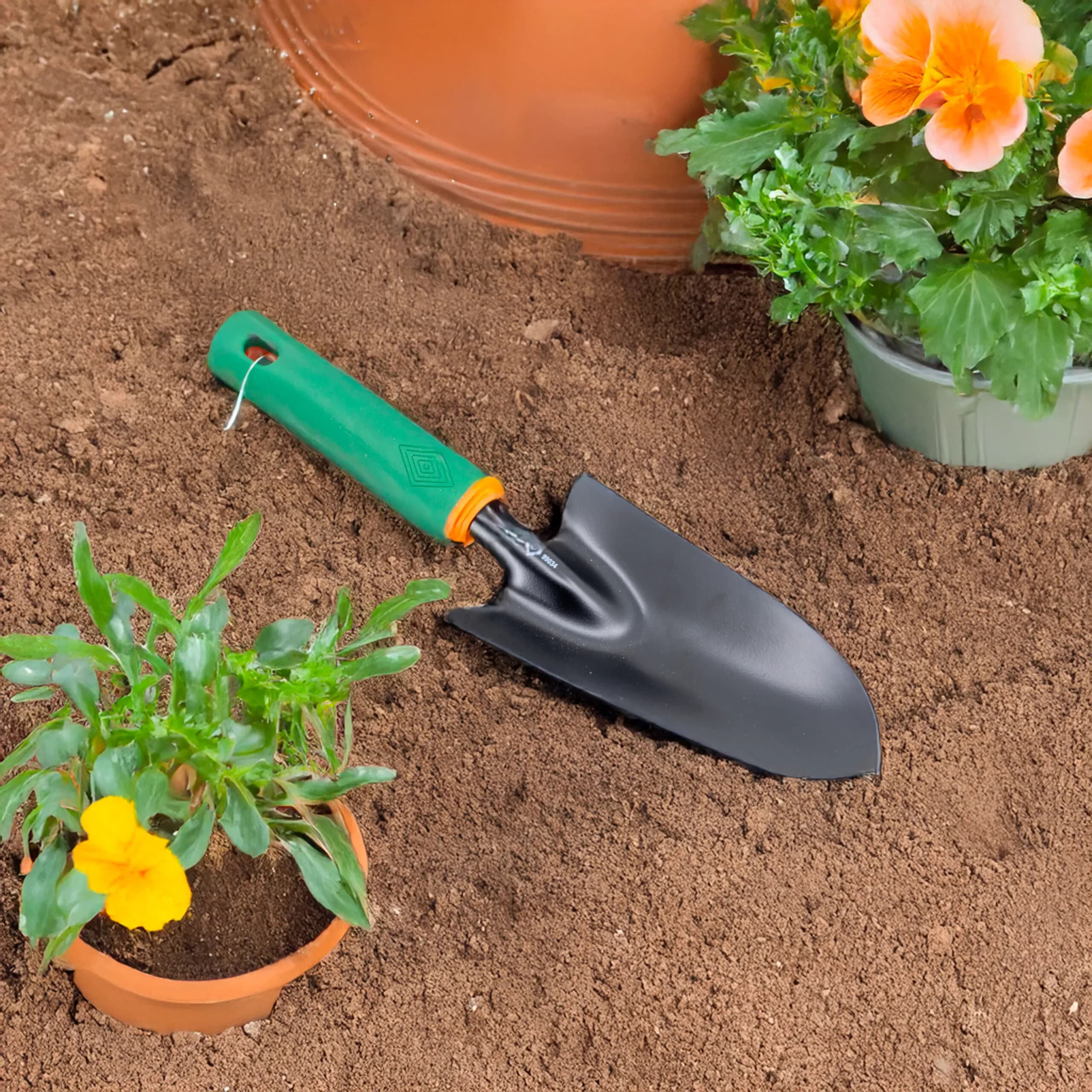 Flo Istutuslapio leveä 8 x 33 cm kumikahvalla