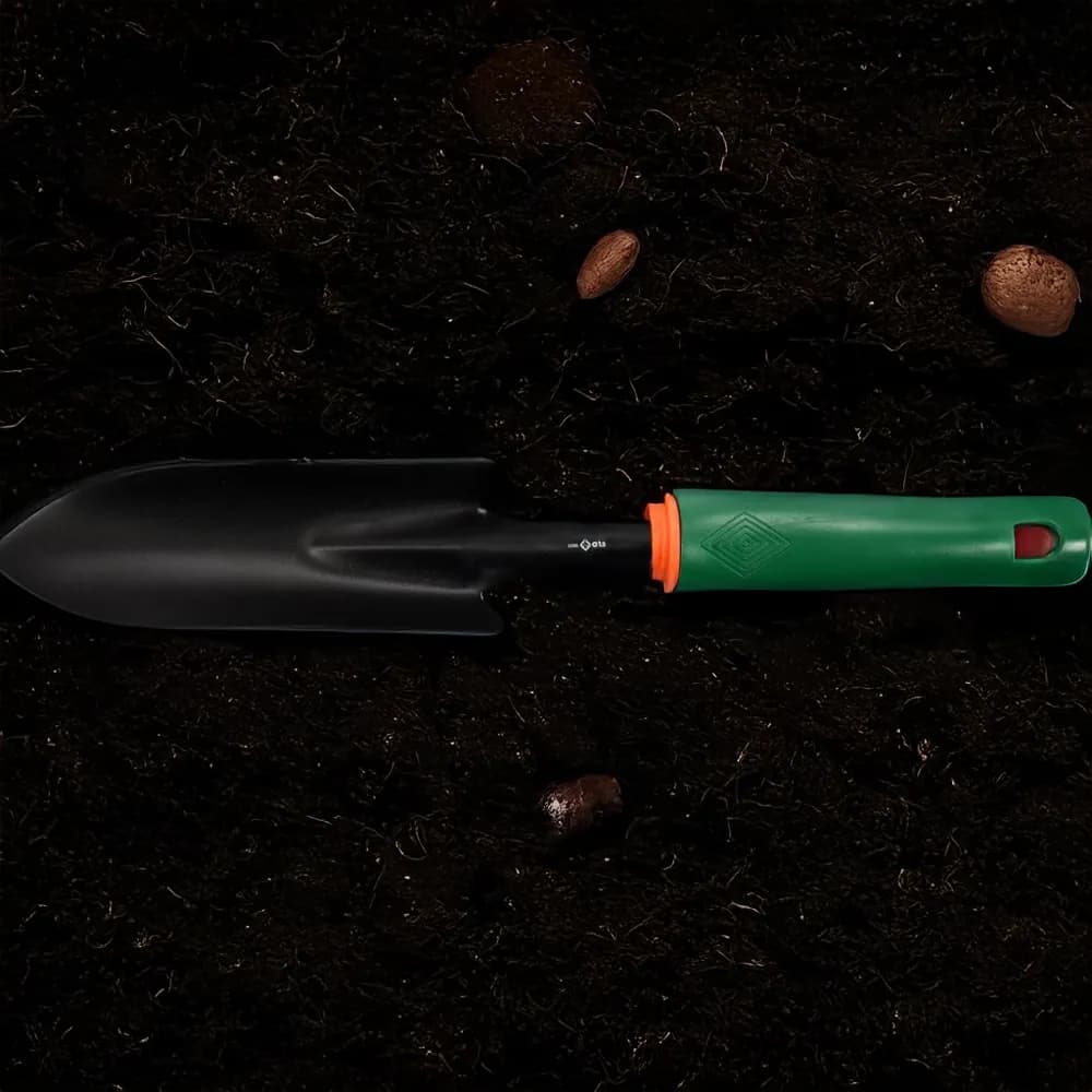 Flo Istutuslapio kapea 7 x 33 cm kumikahvalla 3