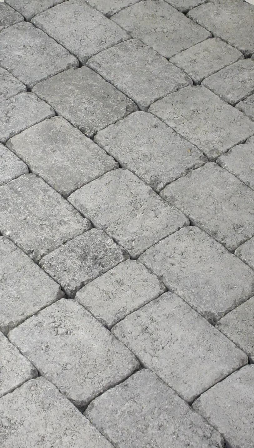 ANTIIKKIKIVI LAKKA 80 HARMAA