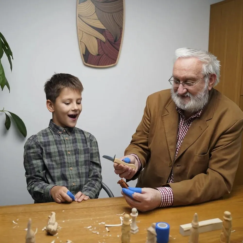 BeaverCraft Pieni Junior vuolupuukko + nahkakotelo 4