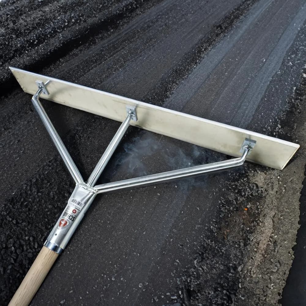 Schwan Asfalttikola / sorakola 800 x 90 mm, 0.4 mm terä 1.5kg 3