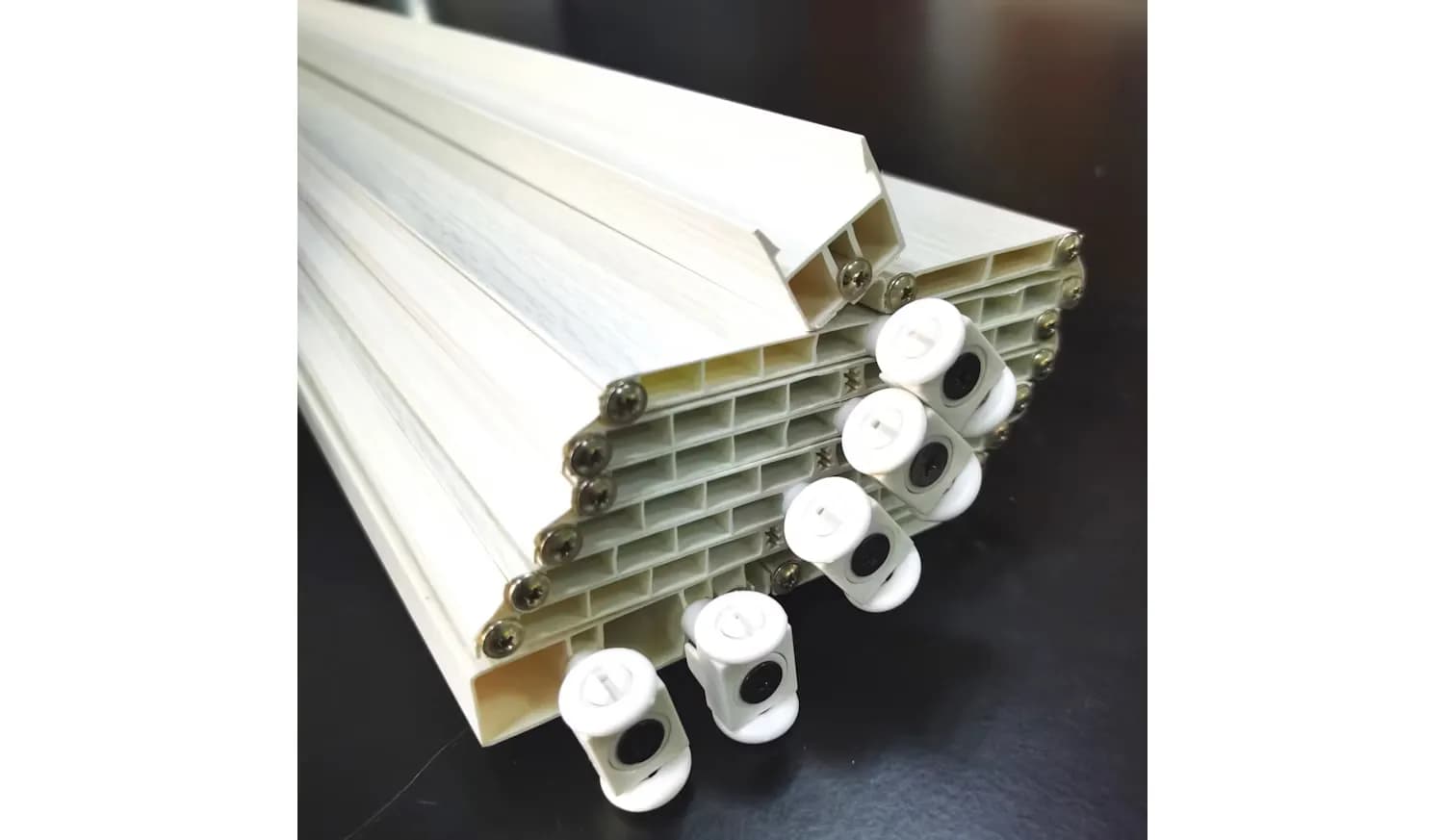 Taiteovi Classica 2 valkoinen 100x205cm 4