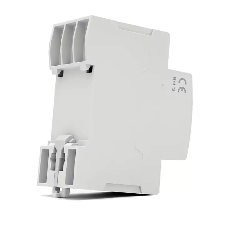 Pörssisähkökytkin 32A 4