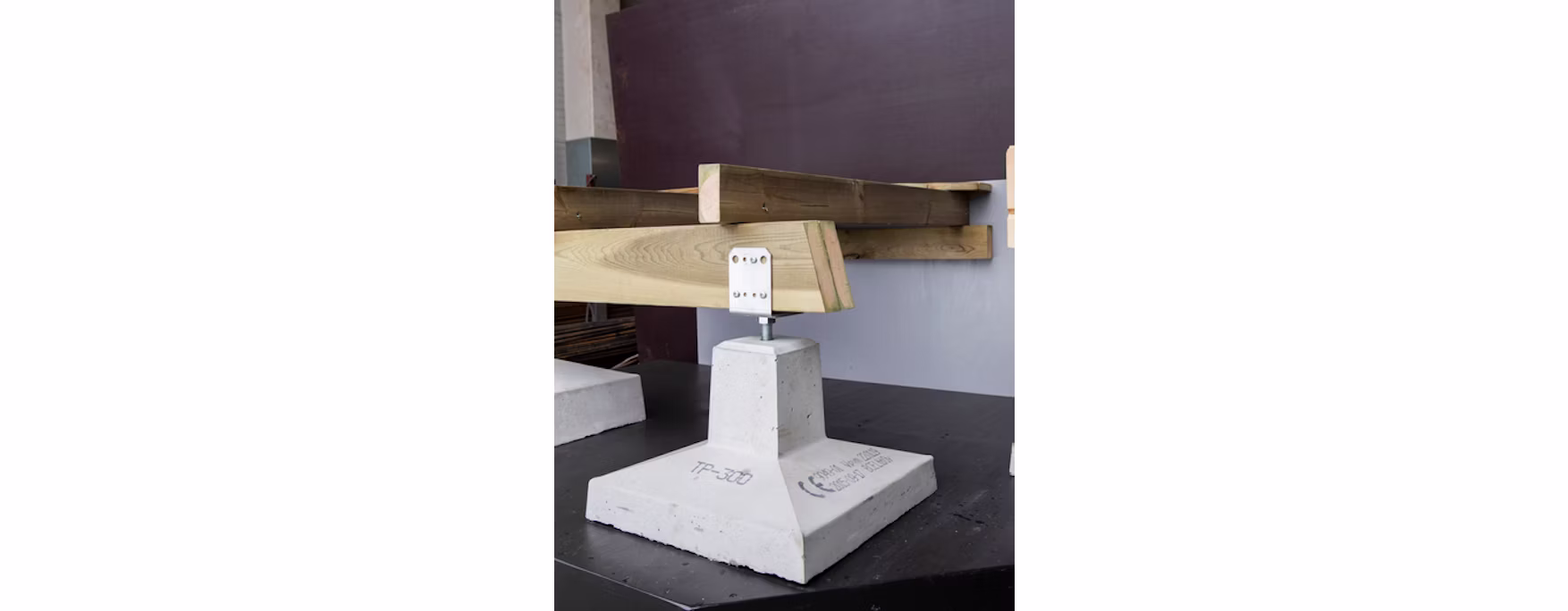 Perustuspilari BCE TP-300 125/450 3