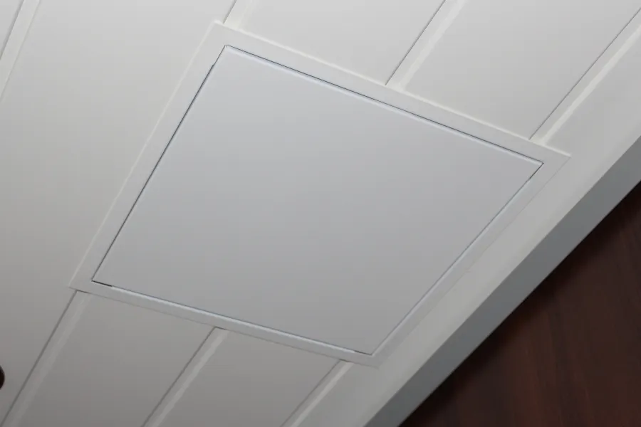 Tarkastusluukku PTL-MS, push-up lukitus 2