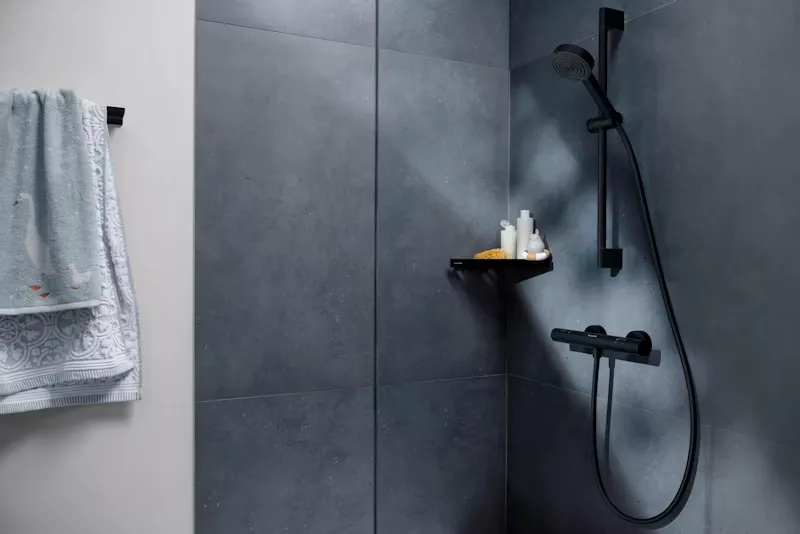 HANSGROHE  SUIHKUHANA 13352670 FINE NORDIC MUSTA 2